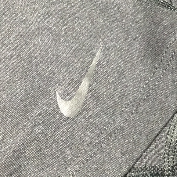 Workout top - Picture 5 of 5